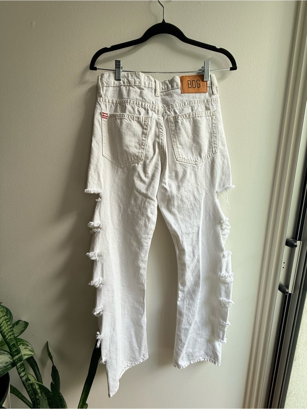 BDG Mid-Rise Cowboy Jean - Destroyed Denim - Picture 4 of 6